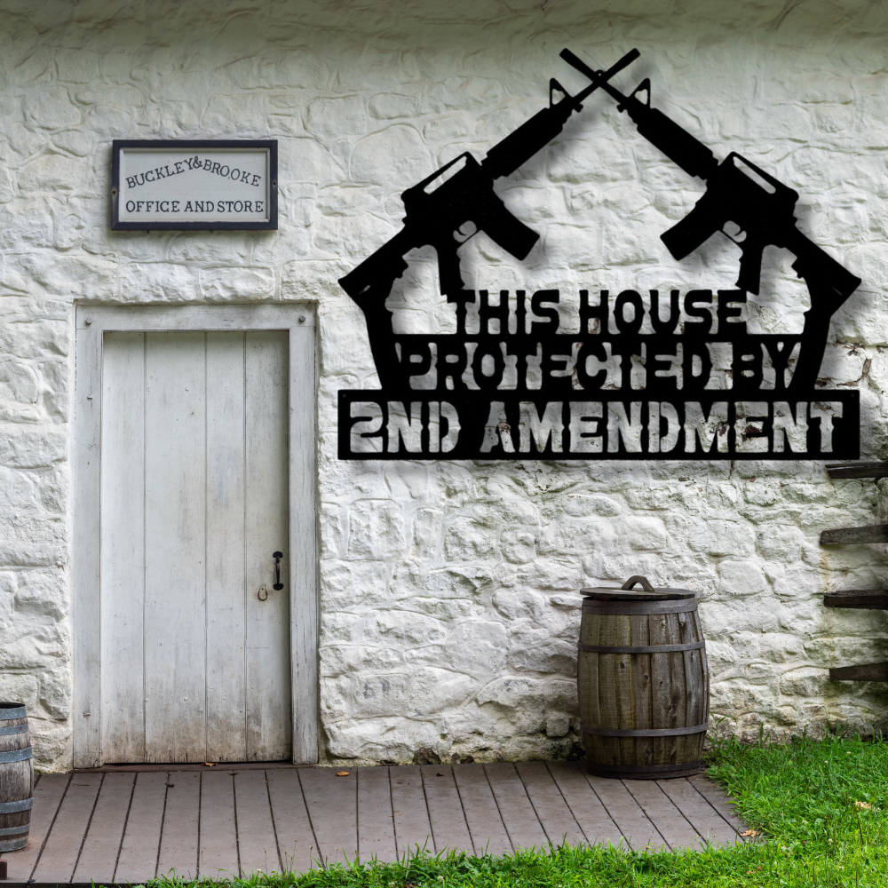 Protected by 2nd Amendment Metal Sign, Pro-Gun Rights Wall Hanging, Metal Wall Art ,Indoor Outdoor Art.