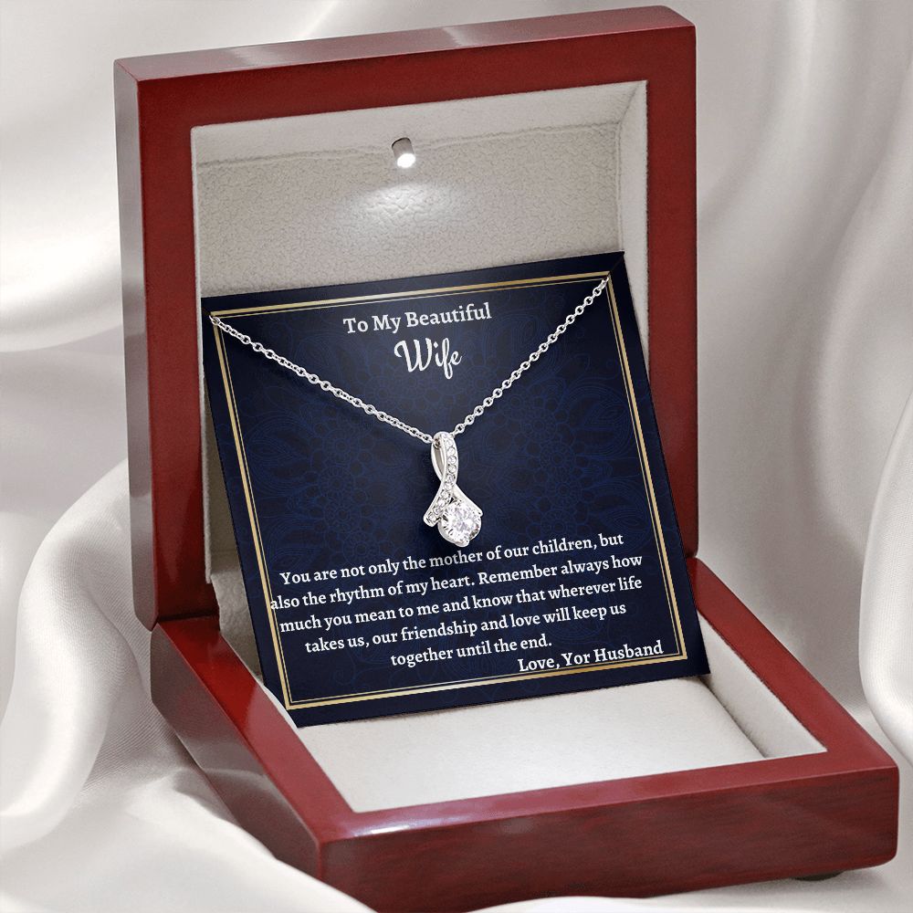 To My Beautiful Wife Alluring Beauty Necklace, Anniversary Gift For Her, Husband To Wife Gift, Valentine Jewelry Gift For Her, I Love You